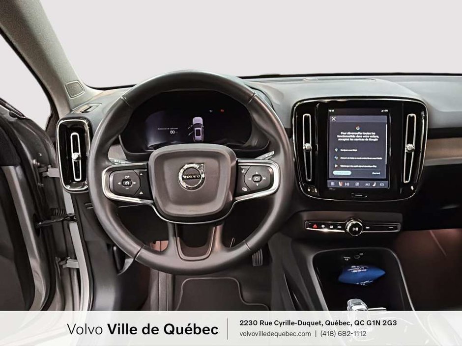 Volvo XC40 Plus B5 2023-13