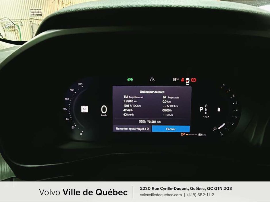 Volvo XC40 Plus B5 2023-18