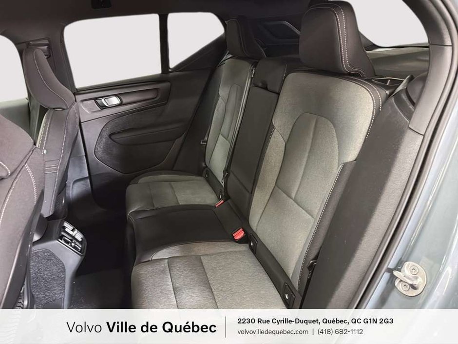 2023 Volvo XC40 Core B5-9