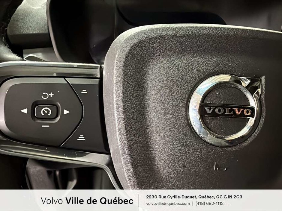 2023 Volvo XC40 Core B5-12