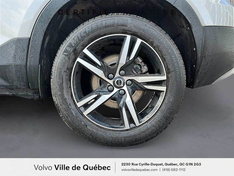 2023 Volvo XC40 Core B5-6