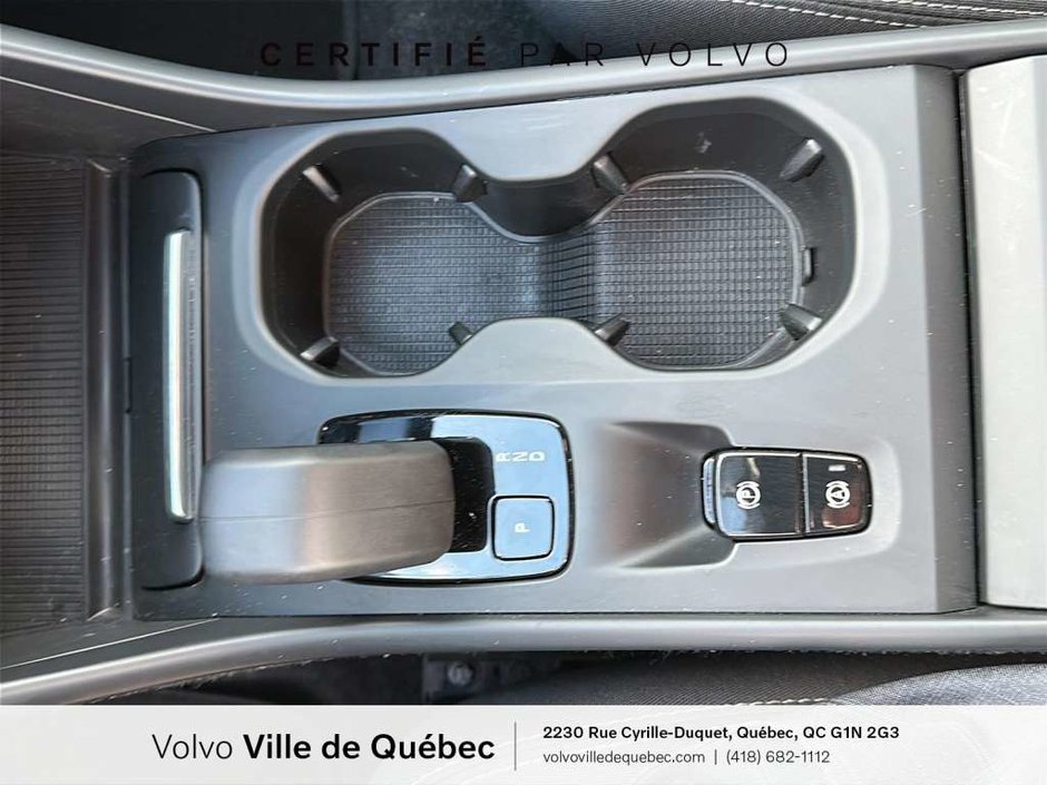 2023 Volvo XC40 Core B5-16