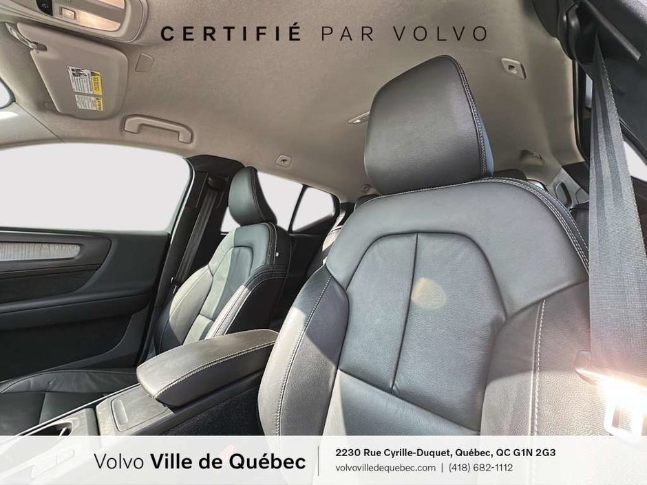 Volvo XC40 Core B5 2023-8