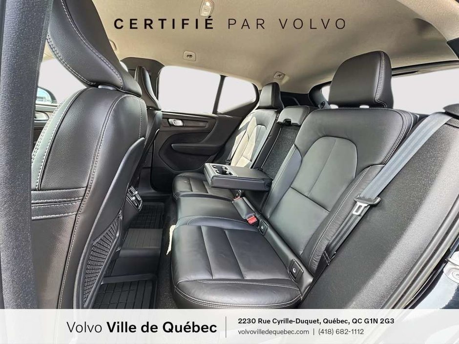 Volvo XC40 Core B5 2023-9