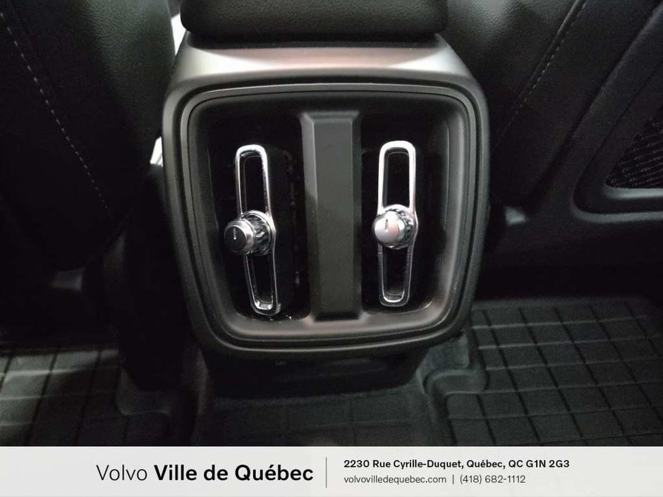 Volvo XC40 B5 - Plus 2024-14