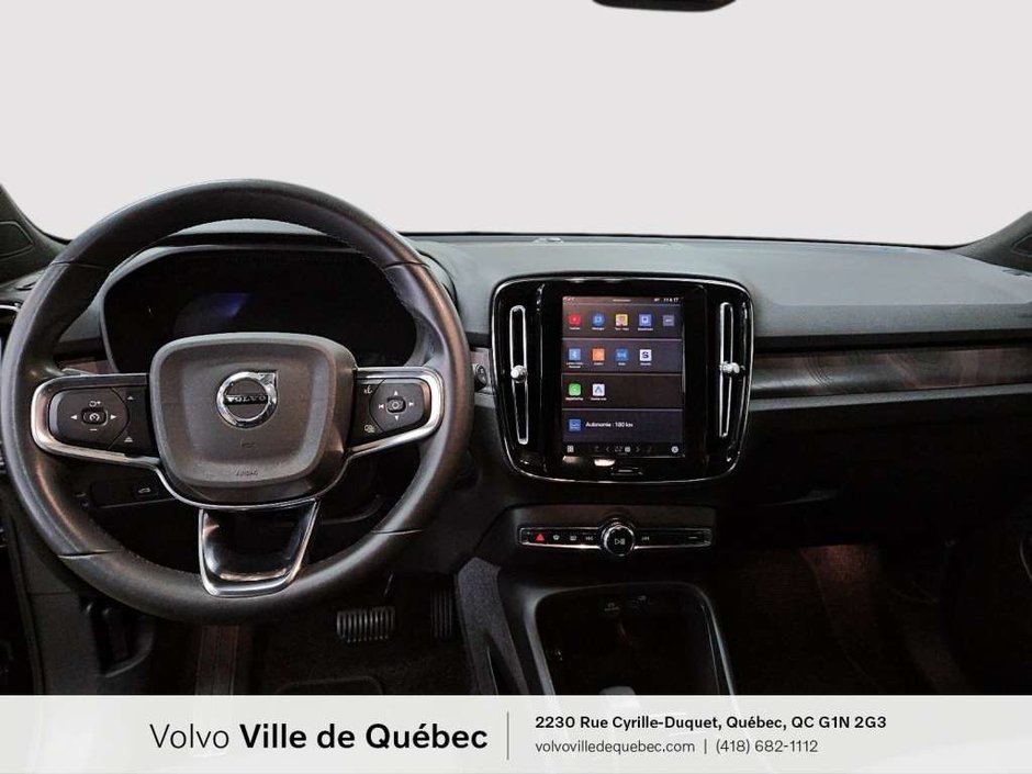 2024 Volvo XC40 Recharge TWIN Core-13