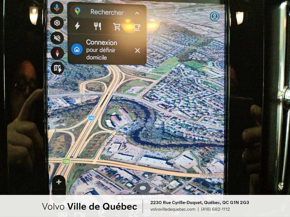 2024 Volvo XC40 Recharge TWIN Core-21