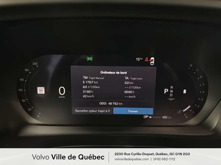 2024 Volvo XC40 B5 - Core-18