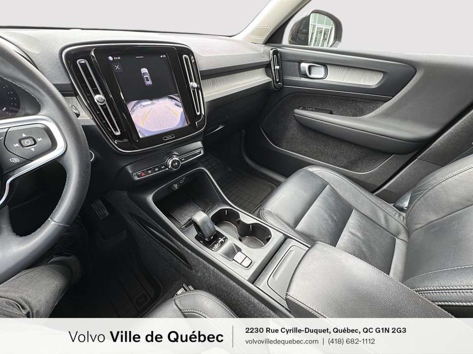 Volvo XC40 B5 - Core 2024-16