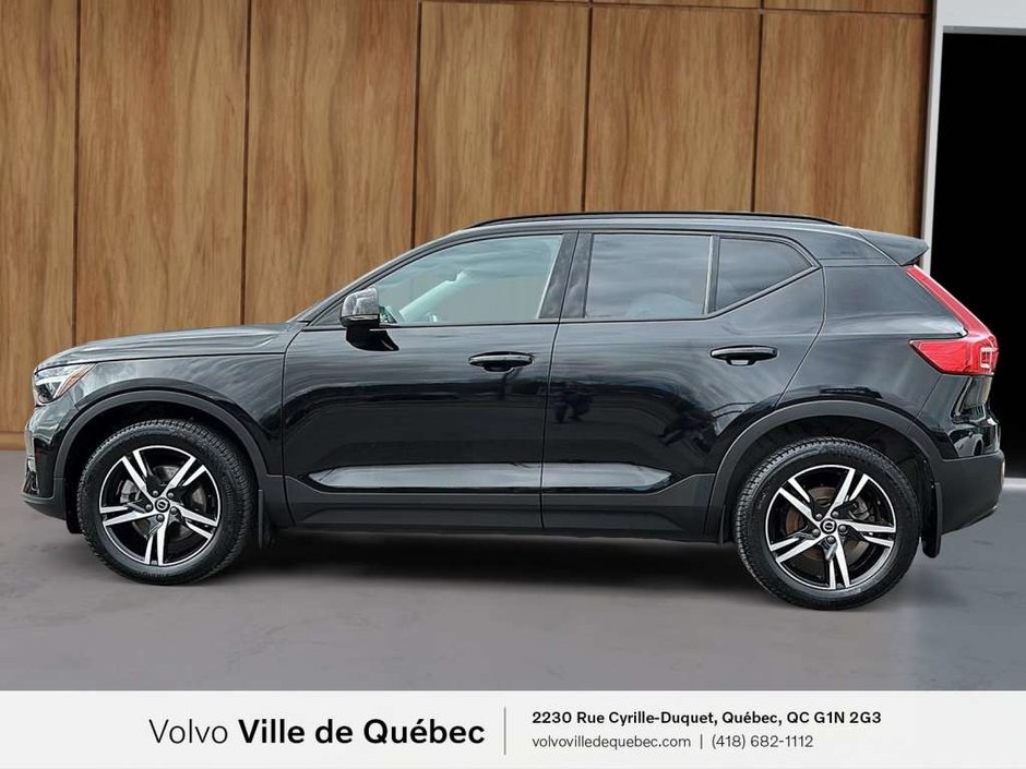 Volvo XC40 B5 - Core 2024-5