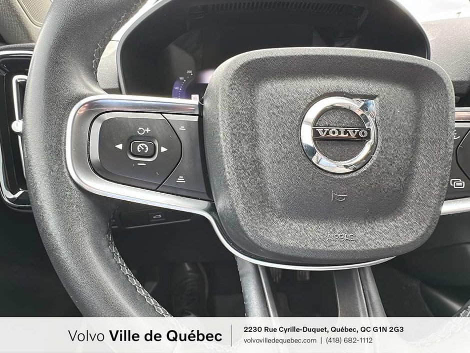 Volvo XC40 B5 - Core 2024-11