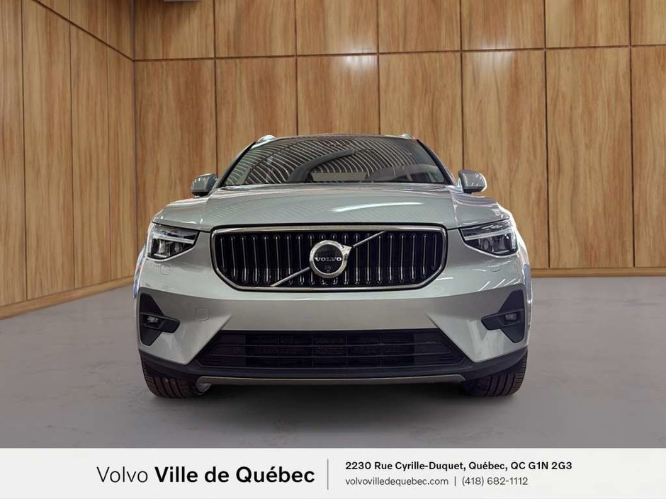 Volvo XC40 B5 - Plus 2024-2