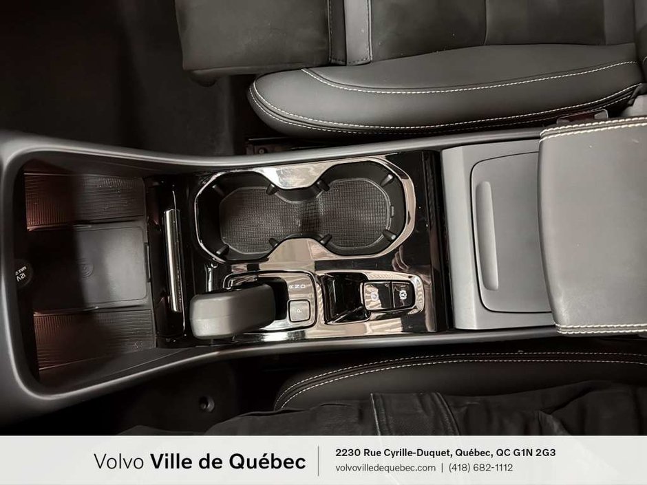Volvo XC40 B5 - Plus 2024-21