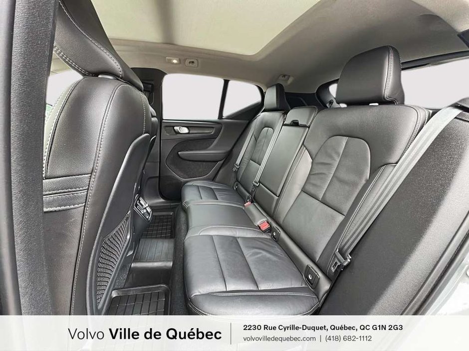 2024 Volvo XC40 B5 - Ultimate-10
