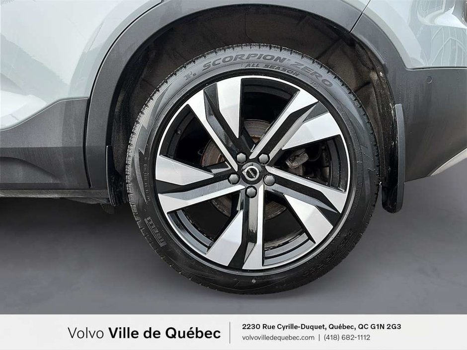 2024 Volvo XC40 B5 - Ultimate-7