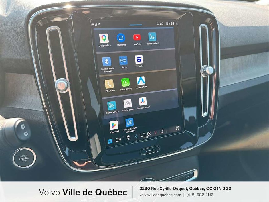 2024 Volvo XC40 B5 - Ultimate-14
