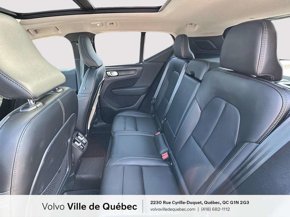2024 Volvo XC40 B5 - Ultimate-9