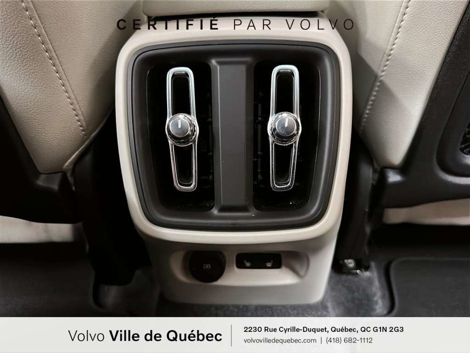 Volvo XC40 B5 - Plus 2024-13