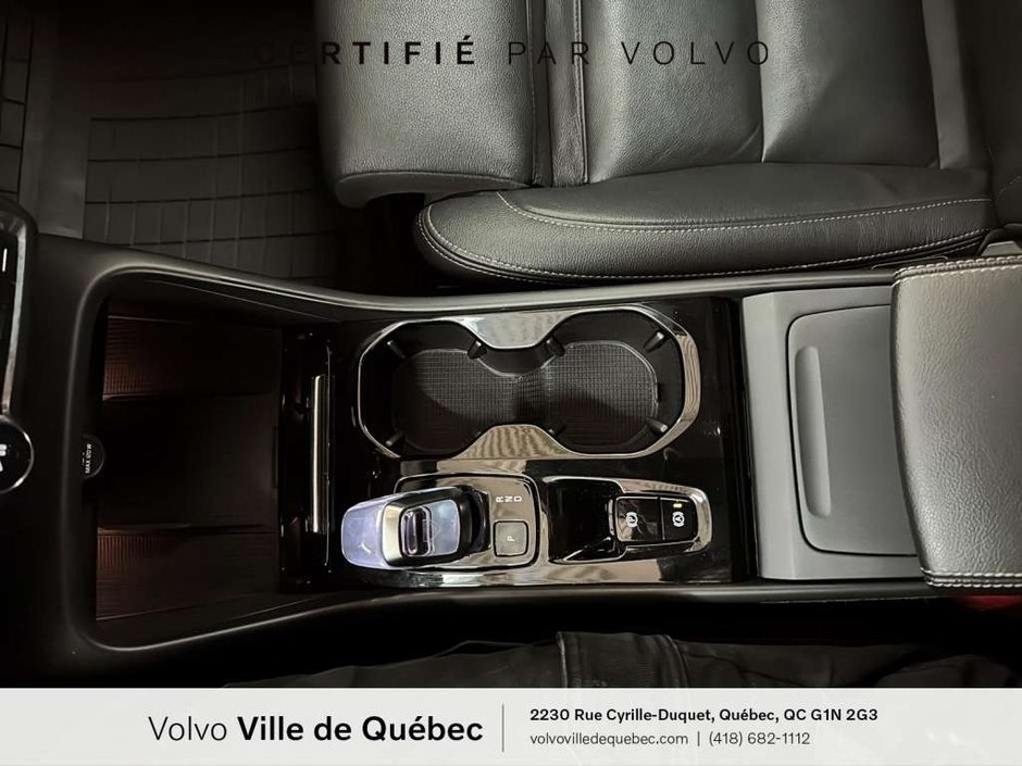 2024 Volvo XC40 B5 - Plus-17