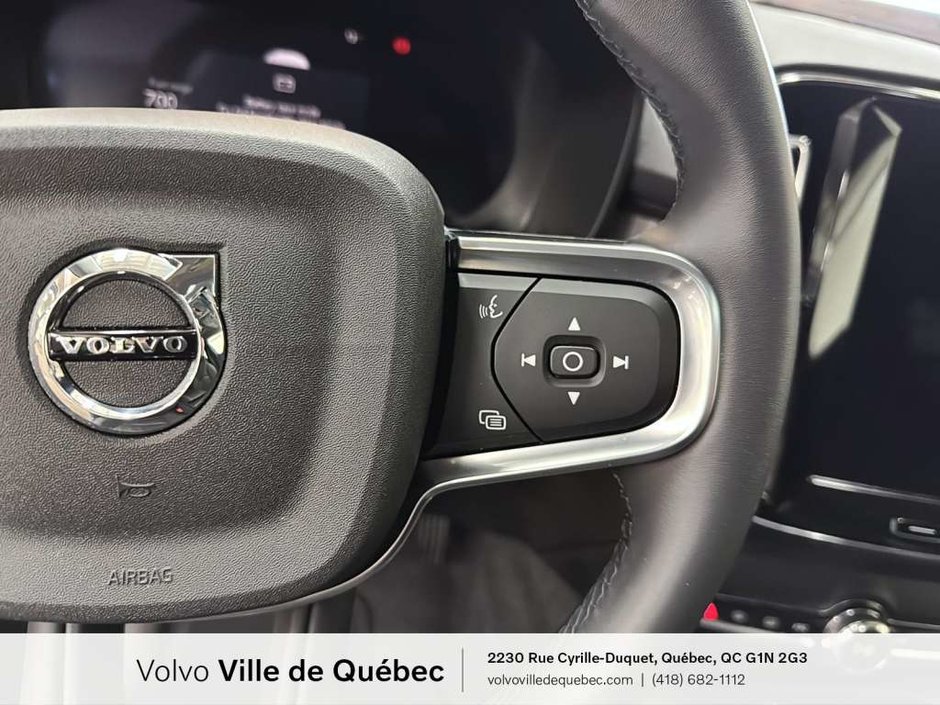 Volvo XC40 B5 - Plus 2025-11