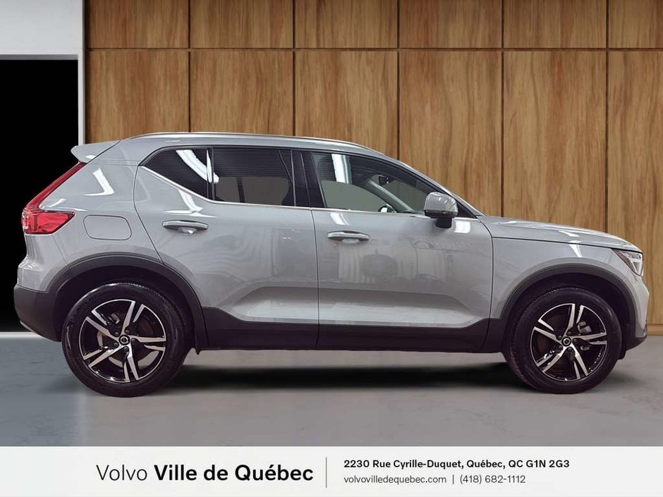 Volvo XC40 B5 - Core 2025-3