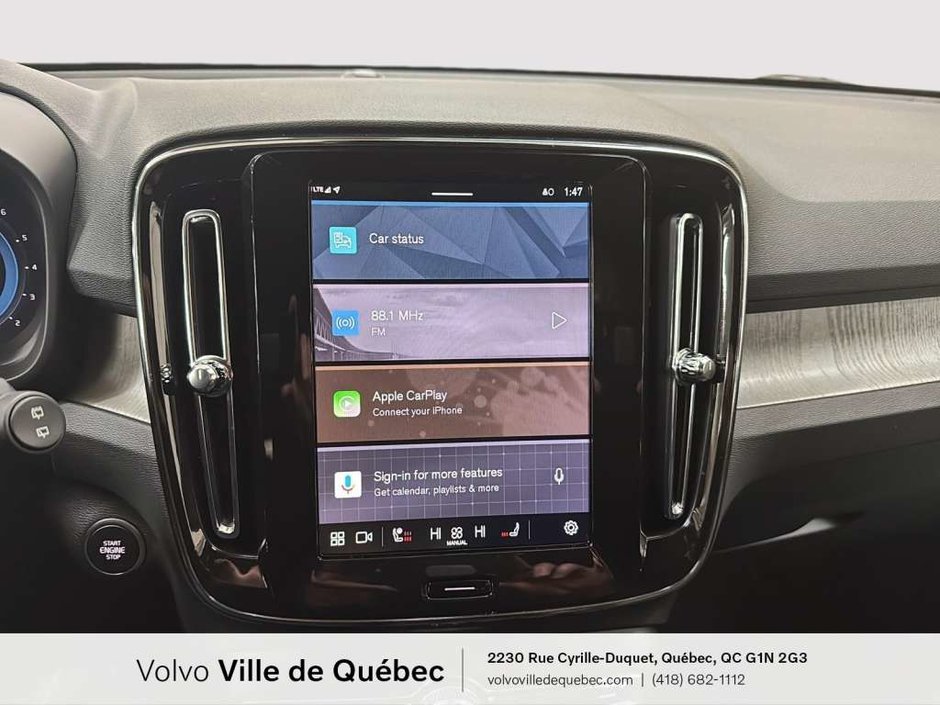 2025 Volvo XC40 B5 - Core-15