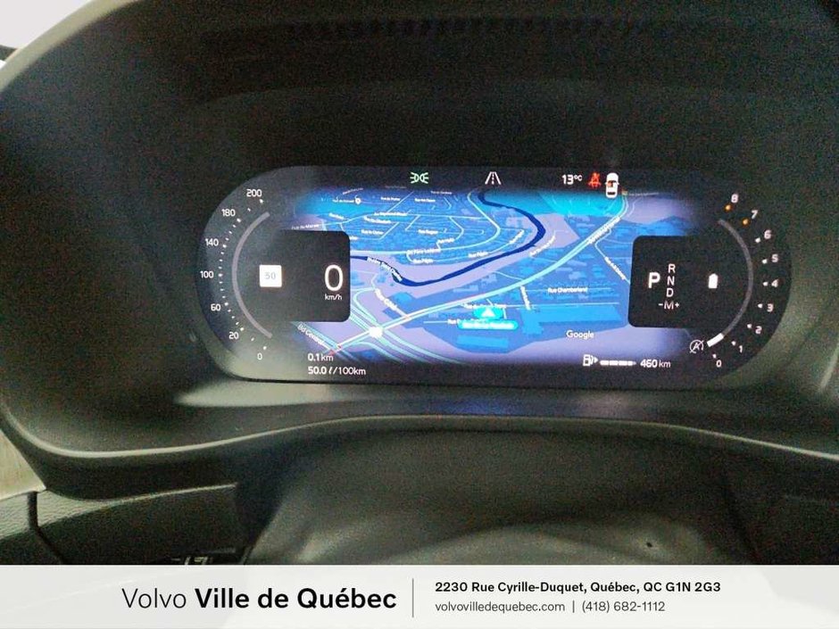 2025 Volvo XC40 B5 - Core-17