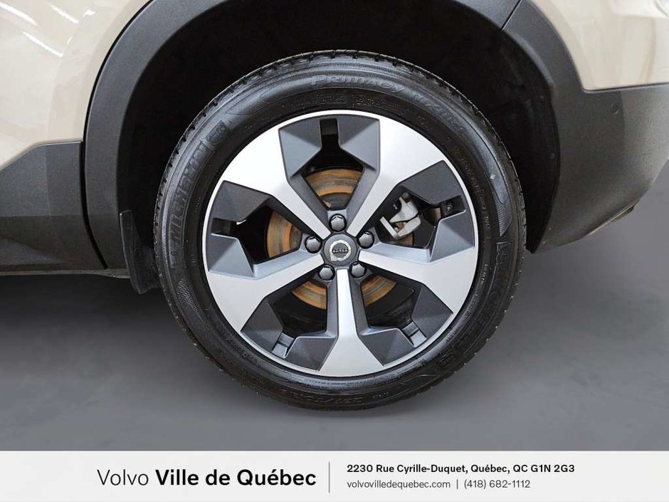 2025 Volvo XC40 B5 - Plus-8