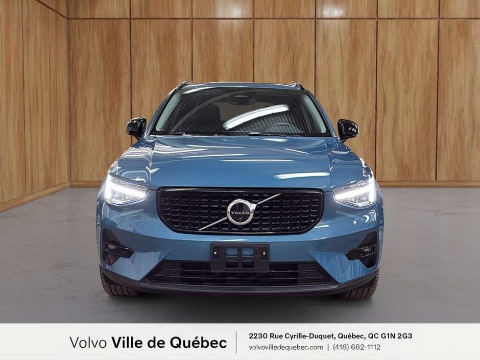 Volvo XC40 B5 - Plus 2025-2