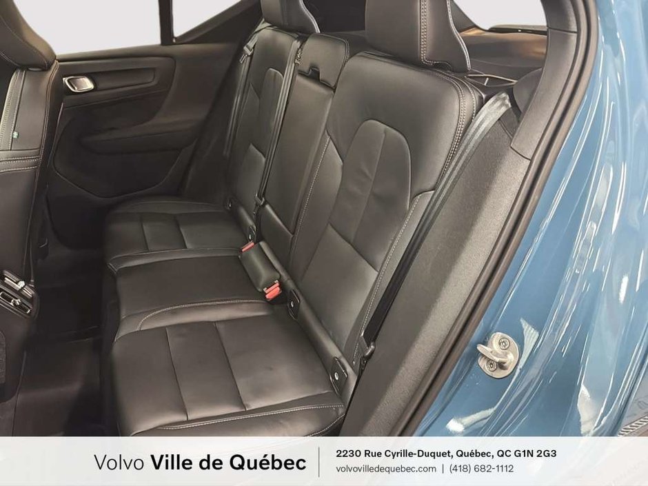 Volvo XC40 B5 - Plus 2025-12