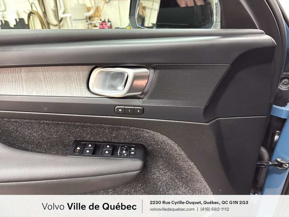 Volvo XC40 B5 - Plus 2025-23