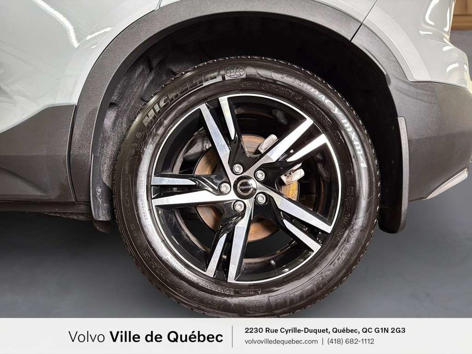 Volvo XC40 B5 - Core 2025-7