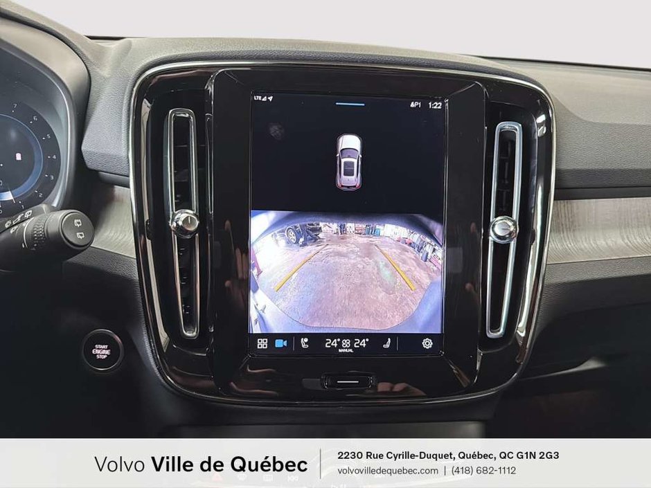 Volvo XC40 B5 - Core 2025-19