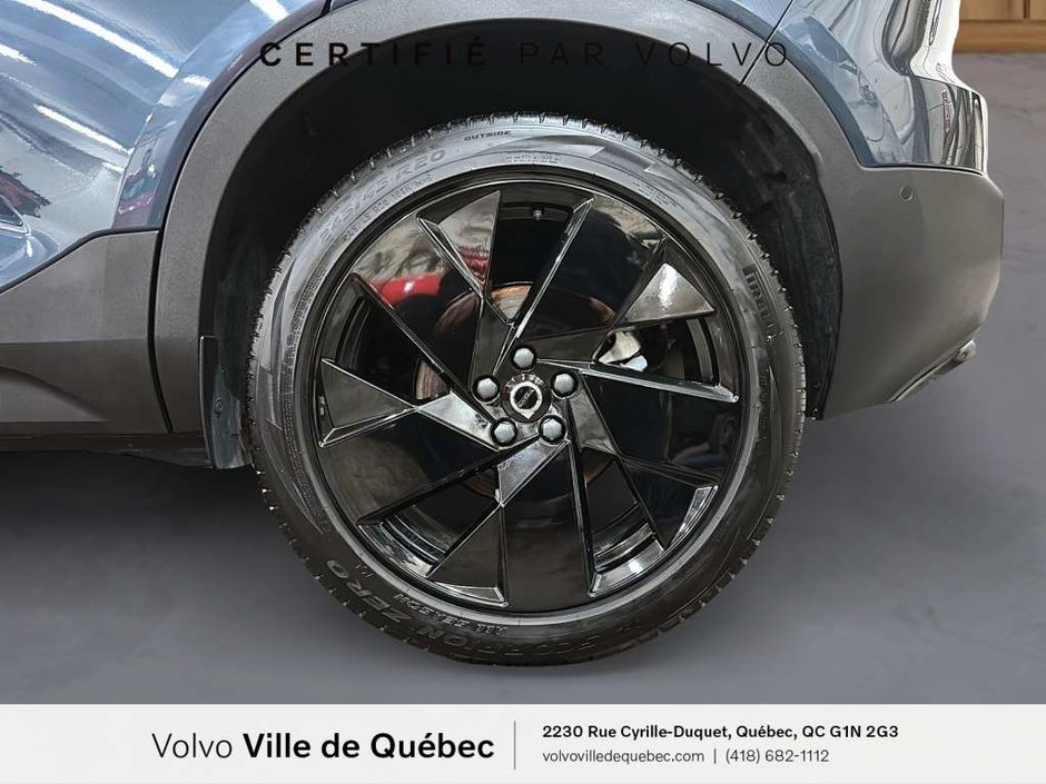 2026 Volvo XC40 B5 - Ultra Black Ed-6