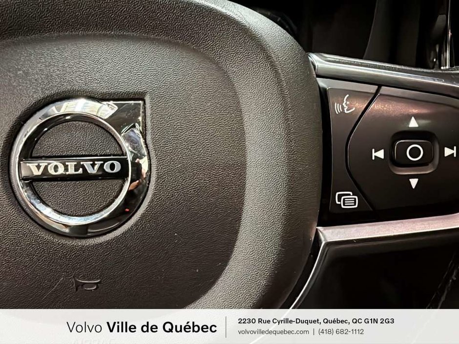 2020 Volvo XC60 Momentum-11