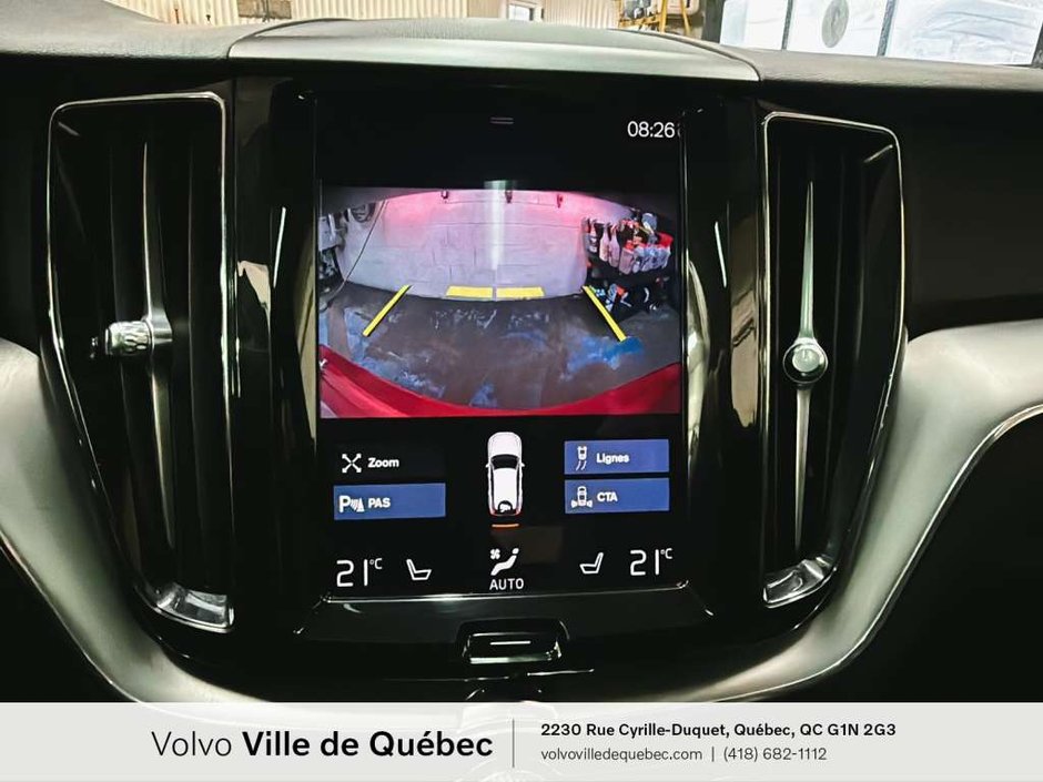 2020 Volvo XC60 Momentum-18