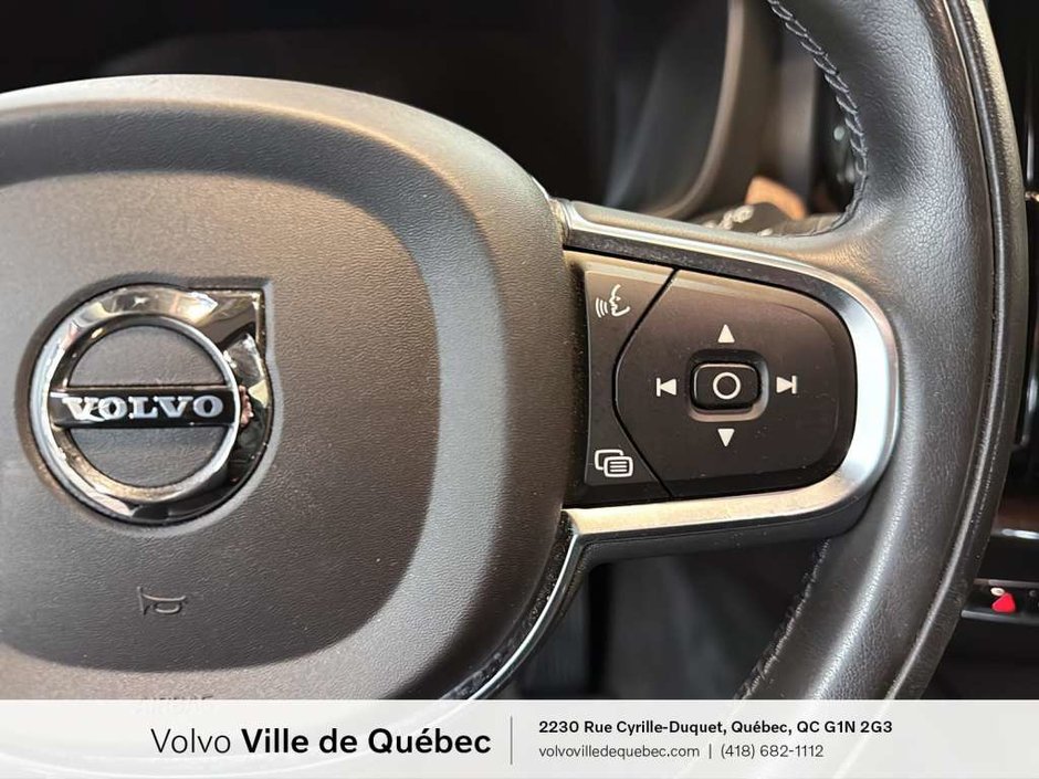 2021 Volvo XC60 Inscription Express-11