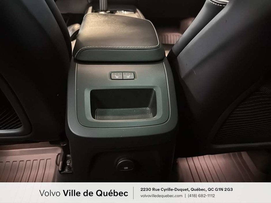 2022 Volvo XC60 R-Design Recharge-9