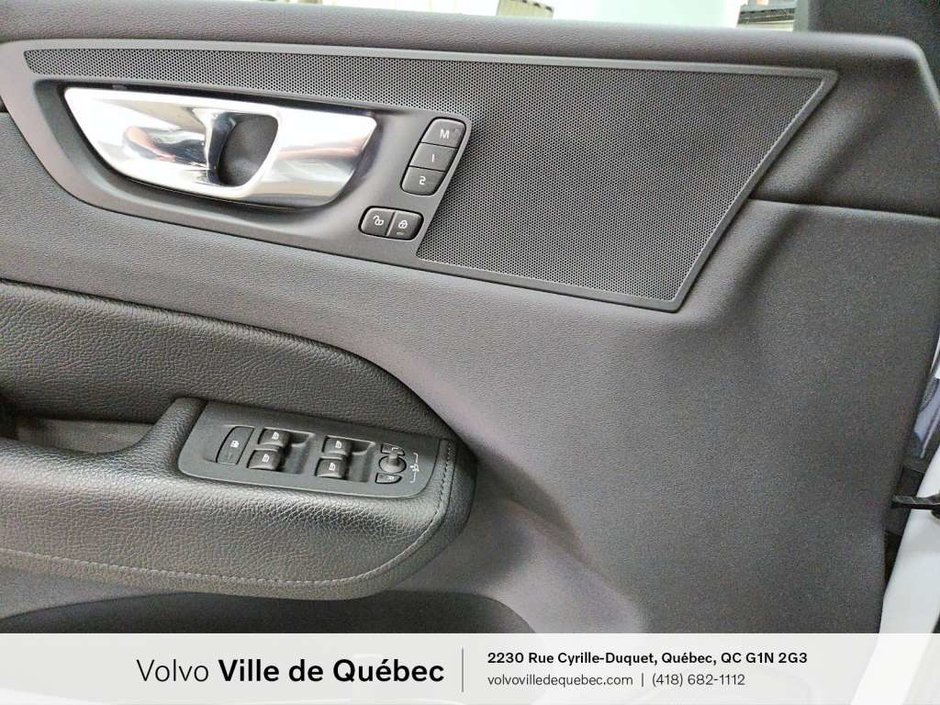 Volvo XC60 Inscrptn Expr Rchrg 2022-23