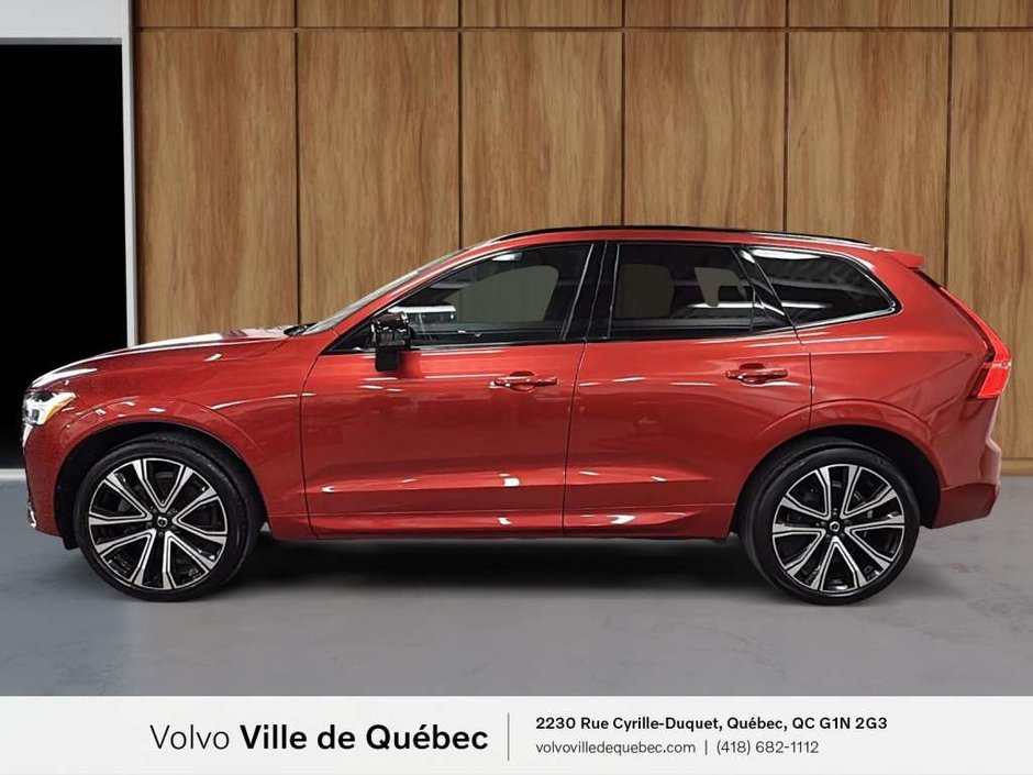 Volvo XC60 R-Design 2022-6