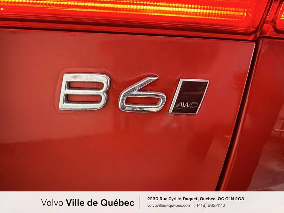 Volvo XC60 R-Design 2022-9