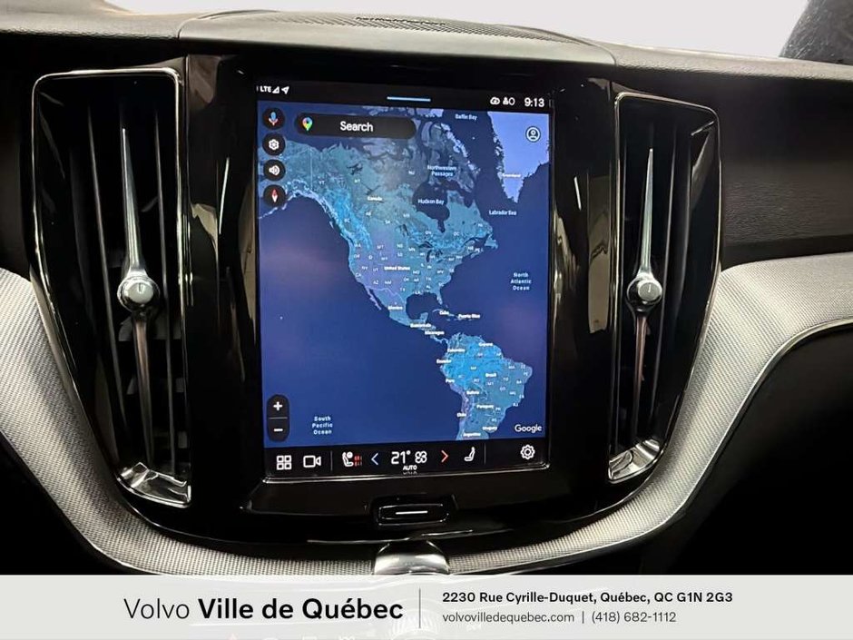 Volvo XC60 R-Design 2022-19