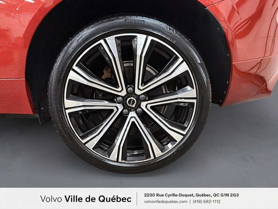 Volvo XC60 R-Design 2022-8