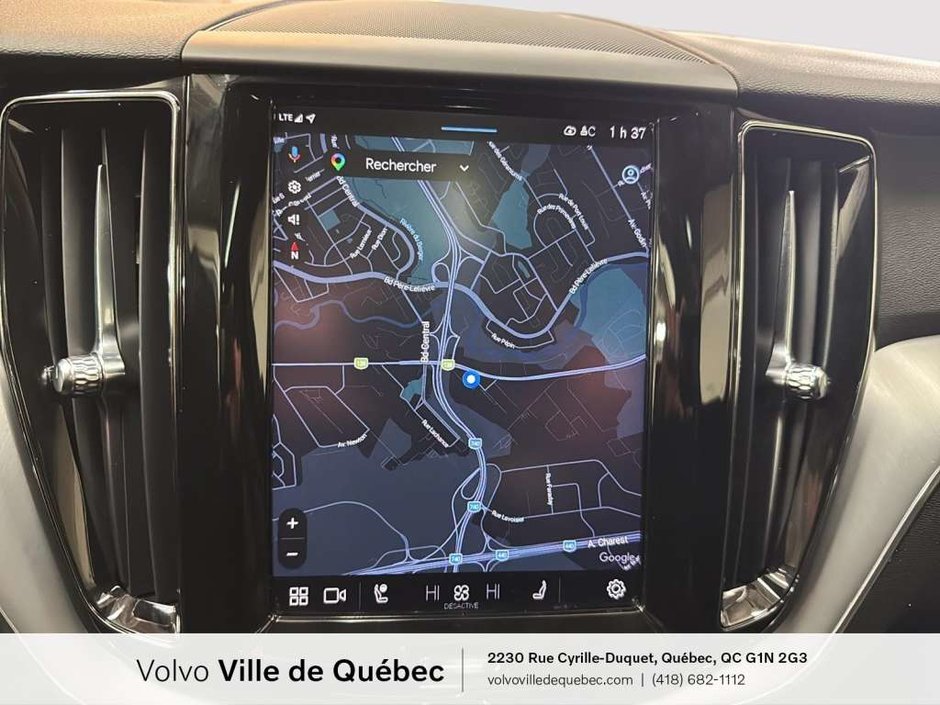 2022 Volvo XC60 Inscrptn Expr Rchrg-17