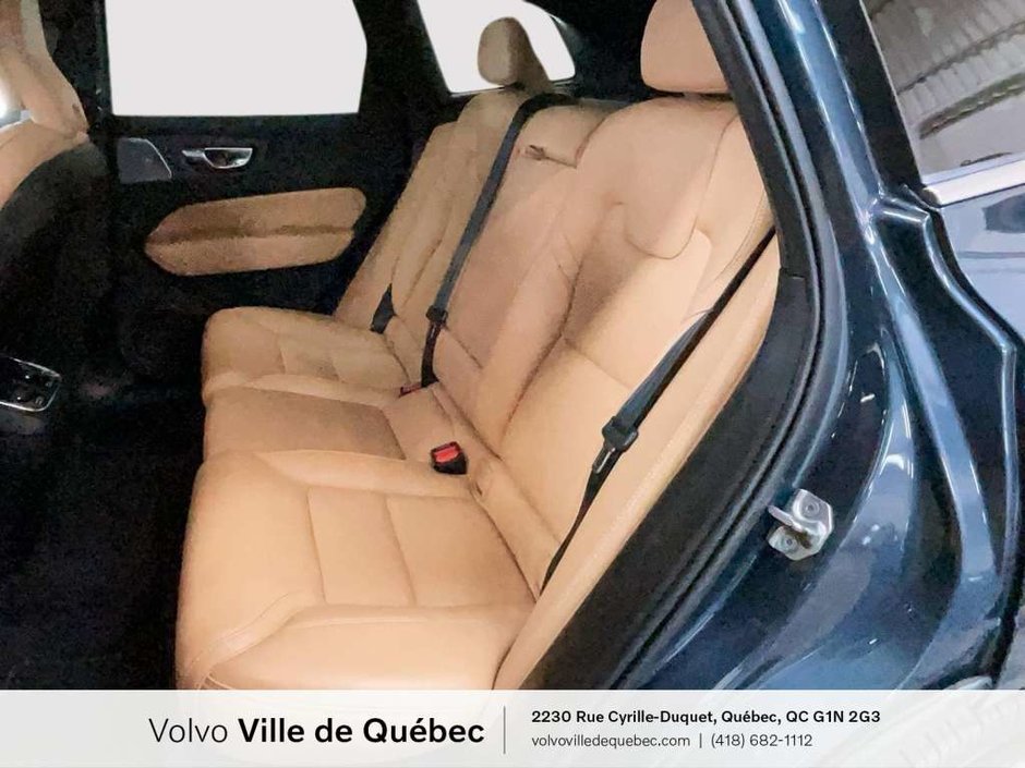 2022 Volvo XC60 Inscription-12