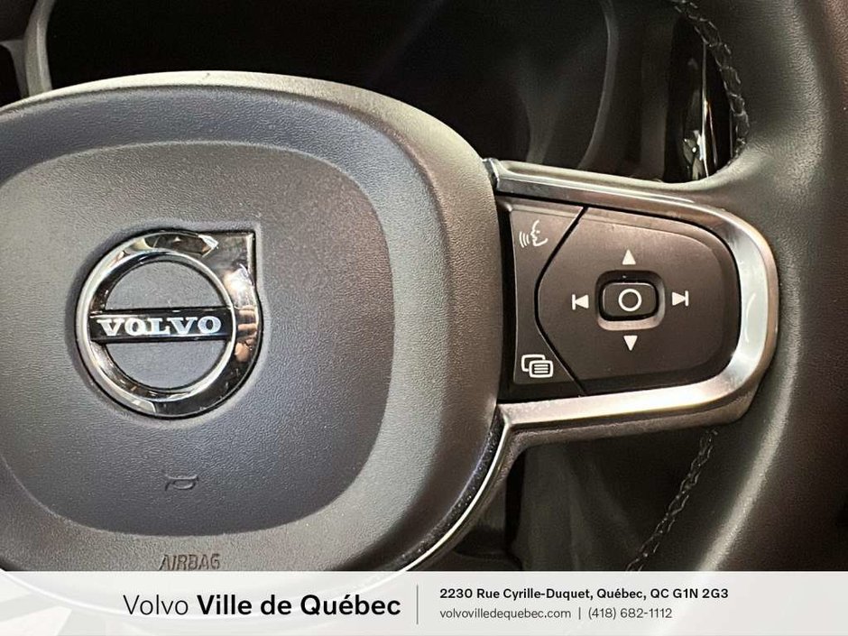 Volvo XC60 Momentum 2022-11