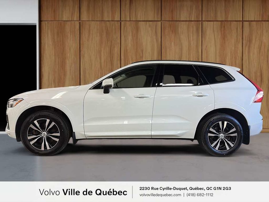 Volvo XC60 Momentum 2022-5