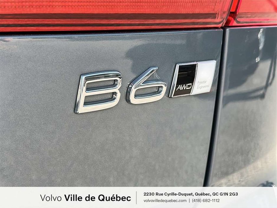 2023 Volvo XC60 Plus Dark B6-6