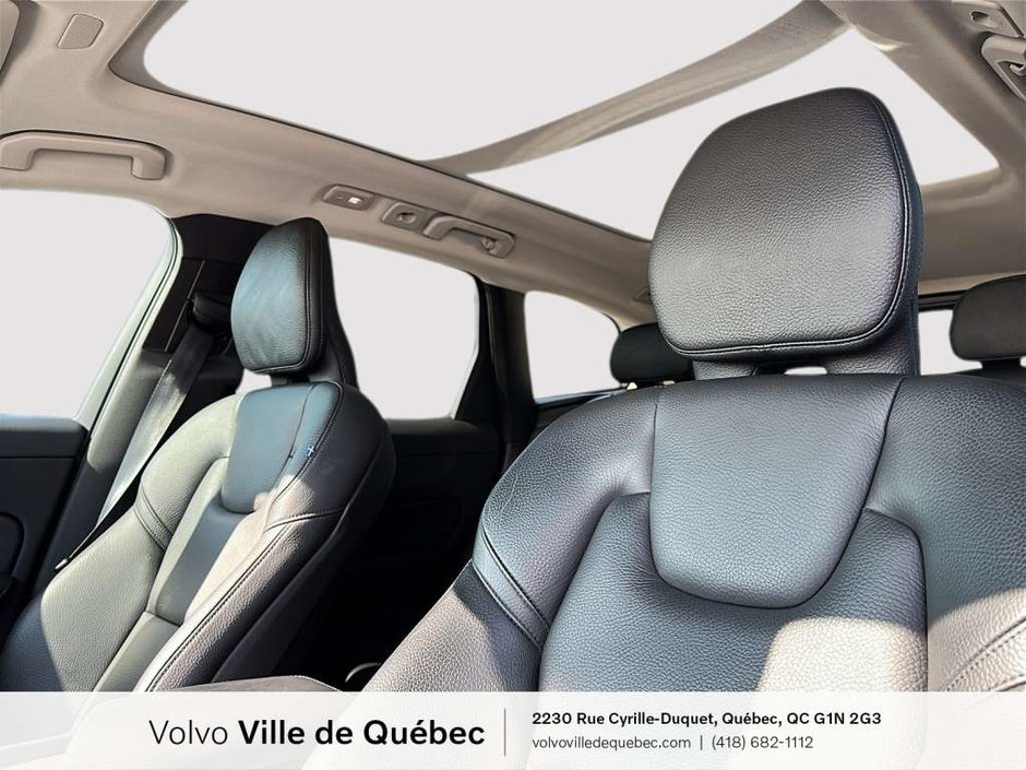 2023 Volvo XC60 Plus Dark B6-8