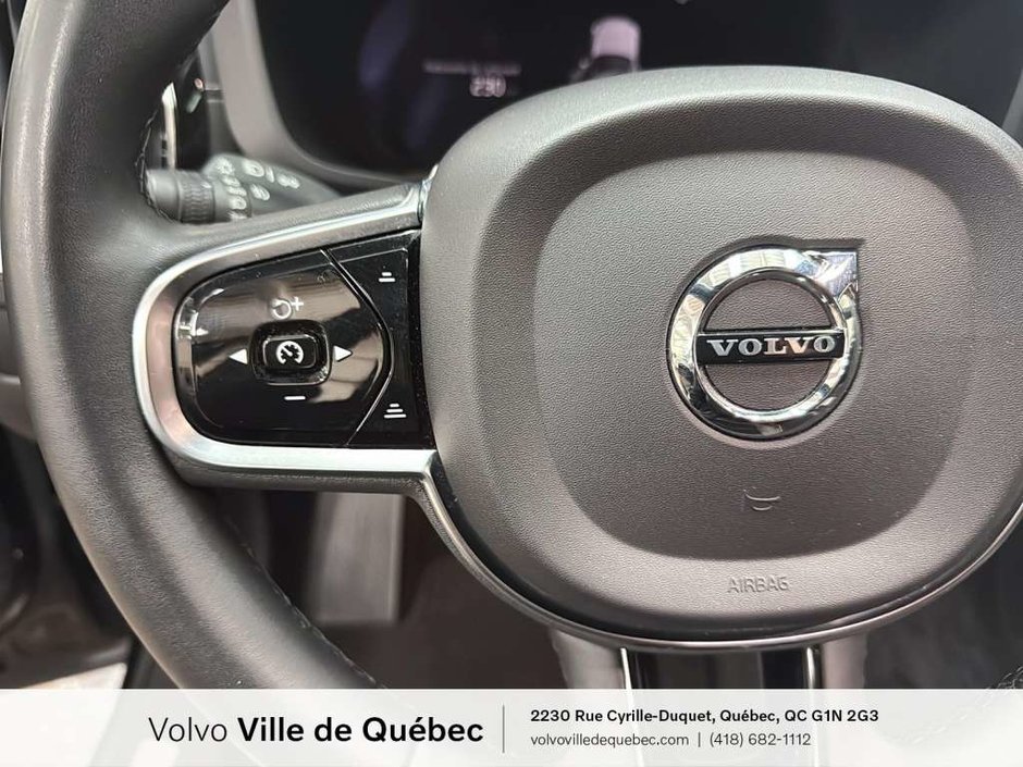 2023 Volvo XC60 Recharge Ult Dark-17